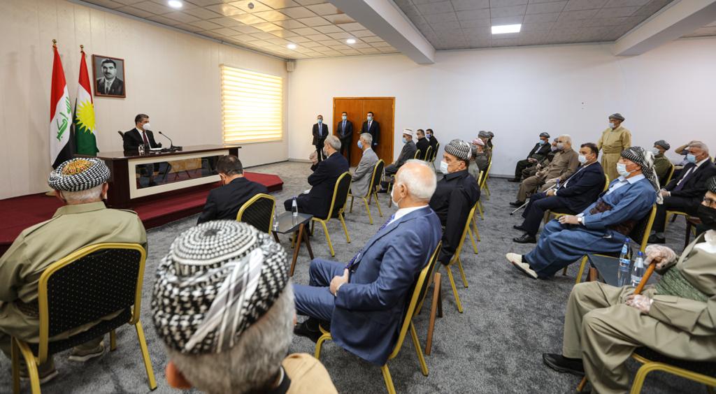 رئيس حكومة إقليم كوردستان يزور زاخو ويجتمع مع مسؤوليها ووجهائها وذوي الشهداء